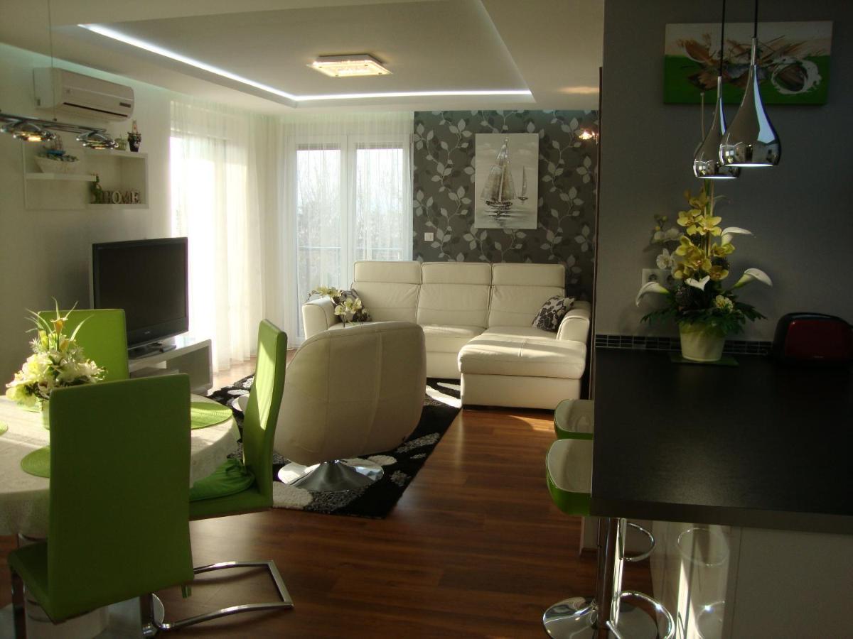 Viola Harmony Apartman Siofok Exterior photo