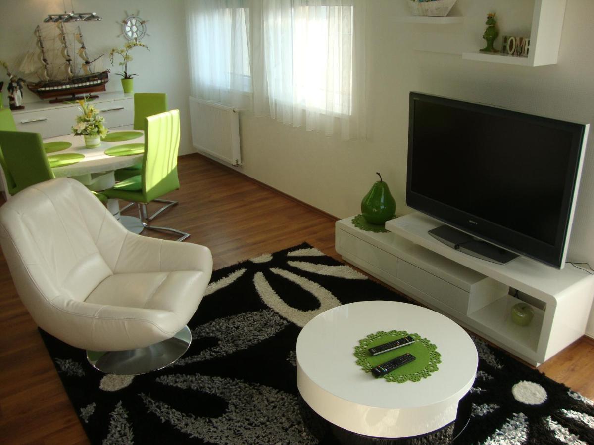 Viola Harmony Apartman Siofok Exterior photo
